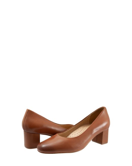 garda block heel pump