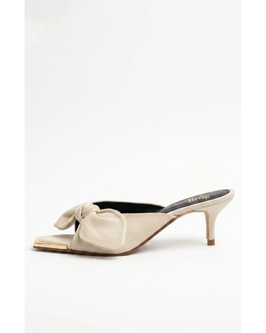 BRÓG Natural Brida Mule Kitten Heel