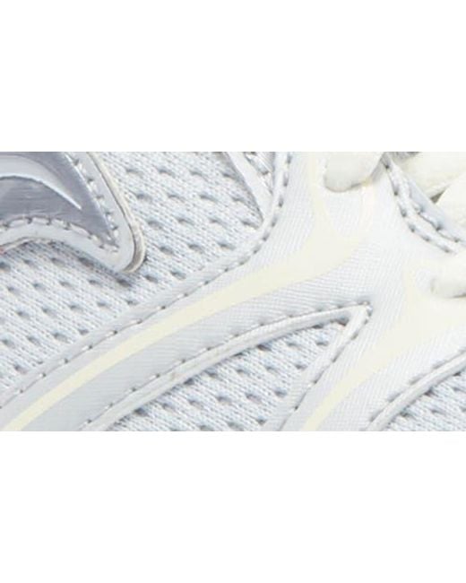 Saucony White Progrid Triumph 4 Sneaker