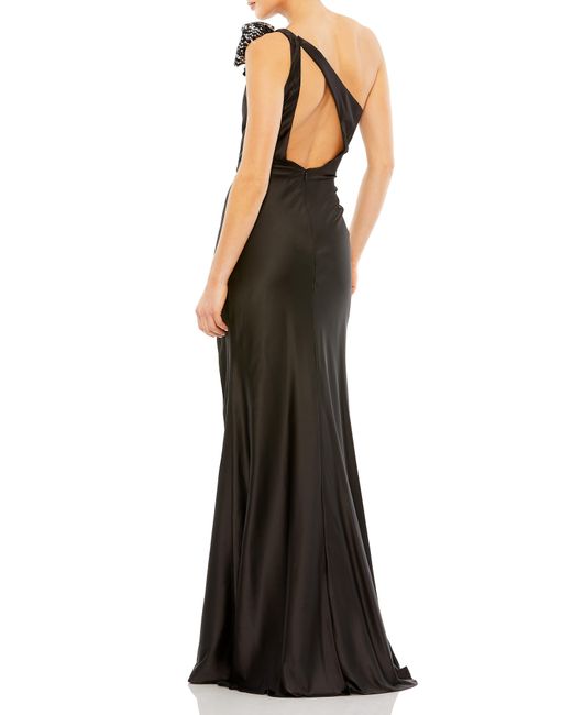 Ieena for Mac Duggal Black Sequin Bow One-shoulder Satin Sheath Gown