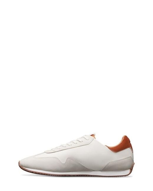 Wolf & Shepherd White Pacer Lite Sneaker