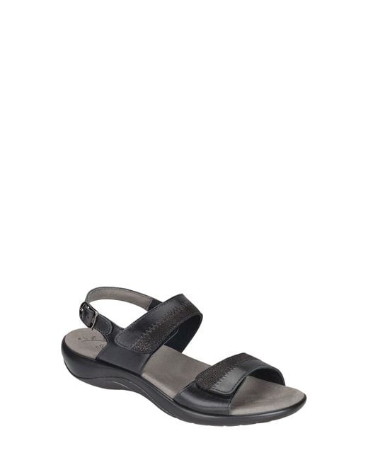 SAS White Nudu Sandal