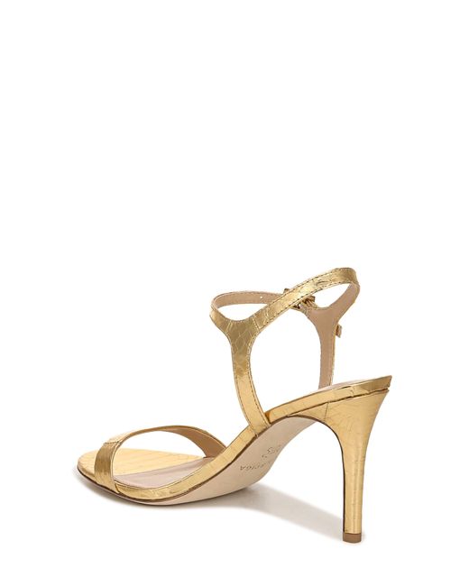 27 Flat Wedding Shoes For Comfort & Style | Wedding Forward | Gold wedding shoes flats, Gold 