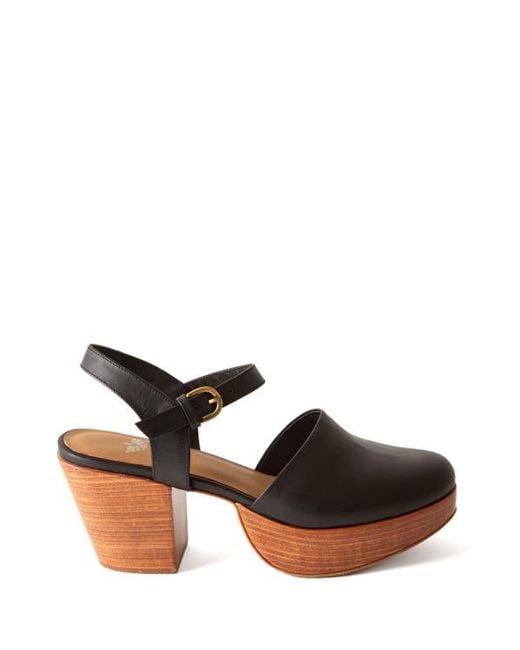 Fortress Black Willow Mary Jane Platform Clog