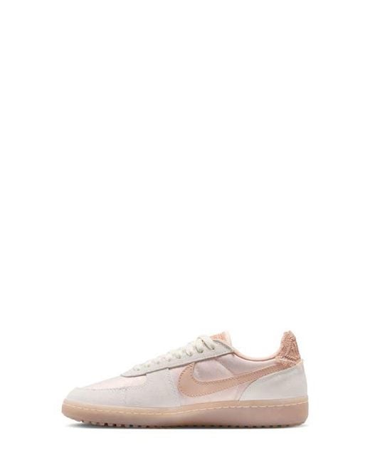 Nike White Field General Se Sneaker