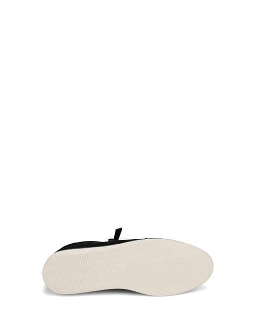 Vaneli Black Quill Flat