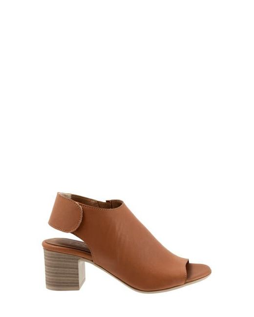 BUENO Brown Rachel Block Heel Sandal