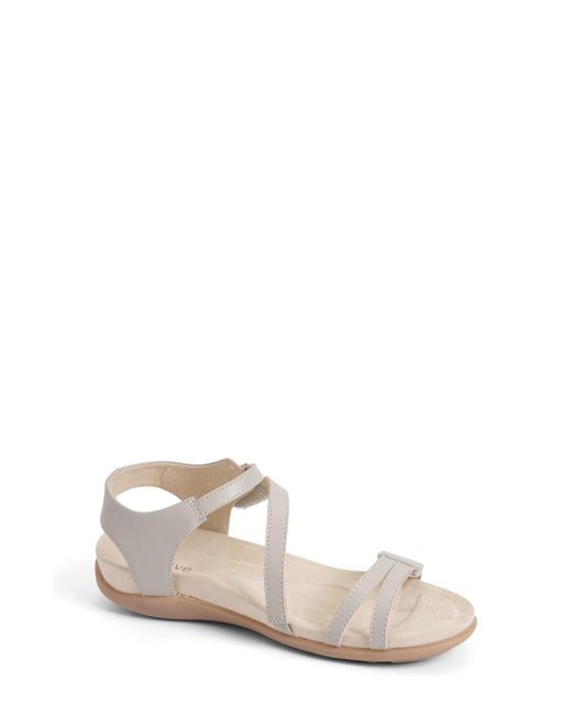 Strive White Nice Sandal