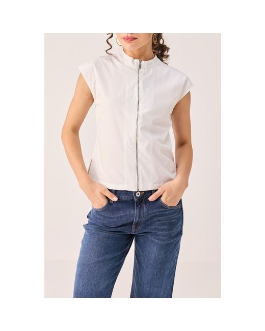 REISTOR Blue Zip Front Top