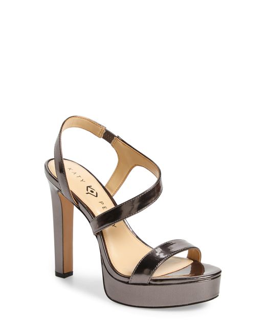 perry platform pumps