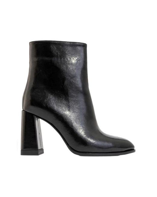 Prologue Shoes Black Jewel High Heel Boot