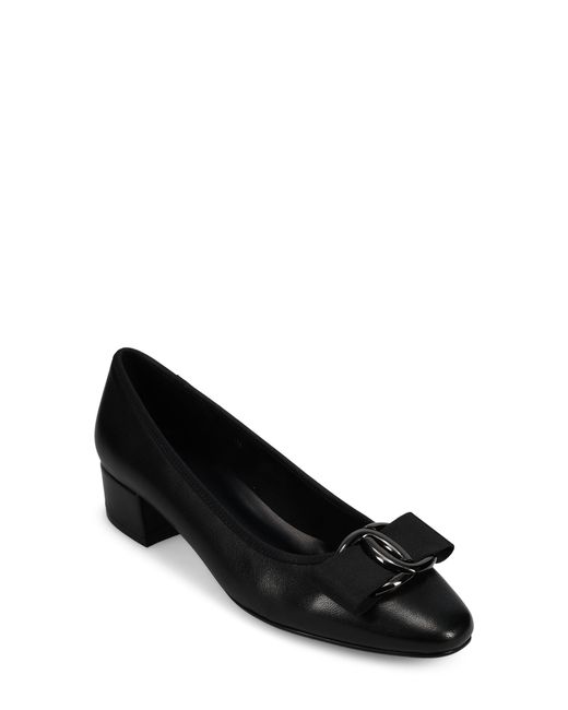 Vaneli Black Amiel Pump
