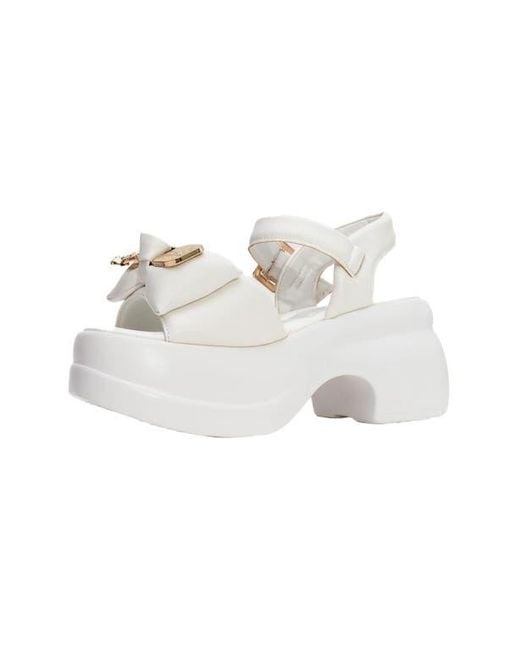 Prologue Shoes White Merida Buckle Platform Sandal