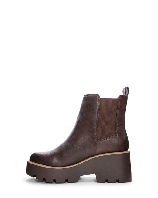 Dirty laundry top chelsea boots