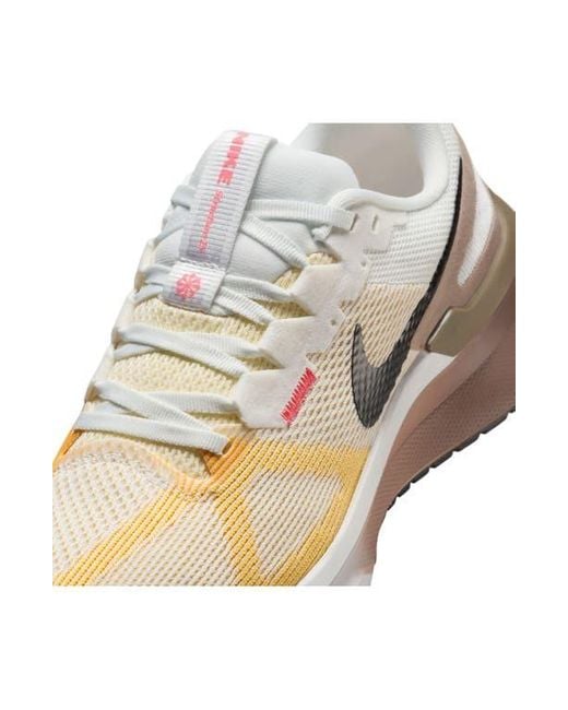 Nike White Air Zoom Structure 25 Road Running Shoe