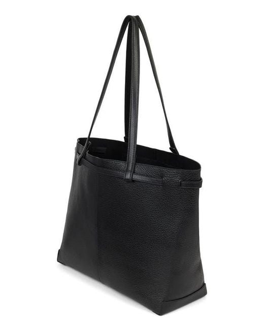 WE-AR4 Black The Pixie Leather Tote