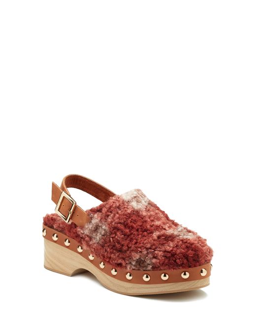 kelsi dagger warehouse clog