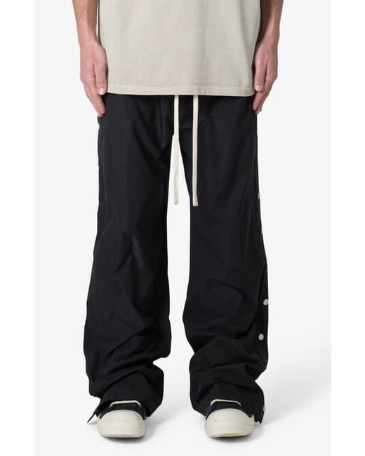 MNML Black Oversize Side Snap Nylon Pants for men