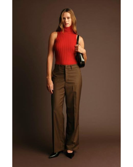 DELUC Red Ben Sleeveless Turtleneck Sweater