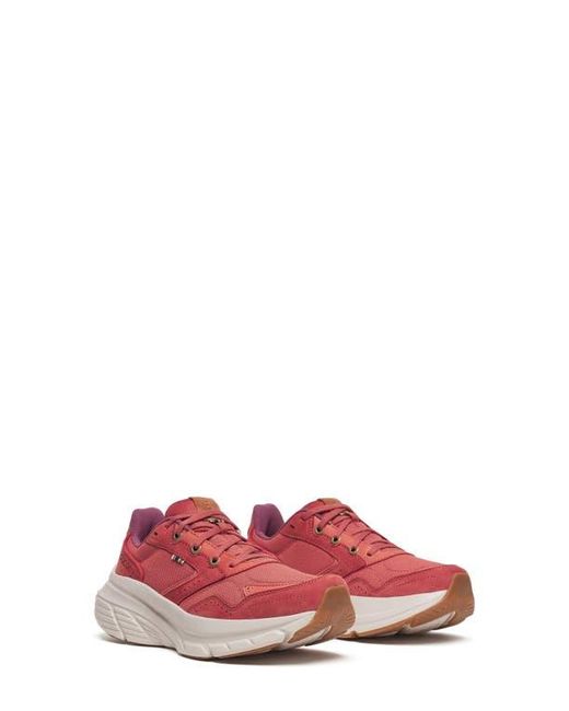 Saucony Red Guide Metro Sneaker