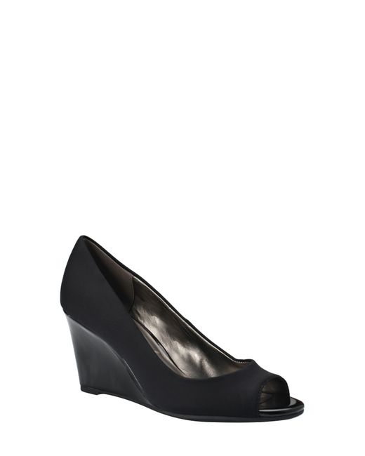Bandolino nurri hotsell pump
