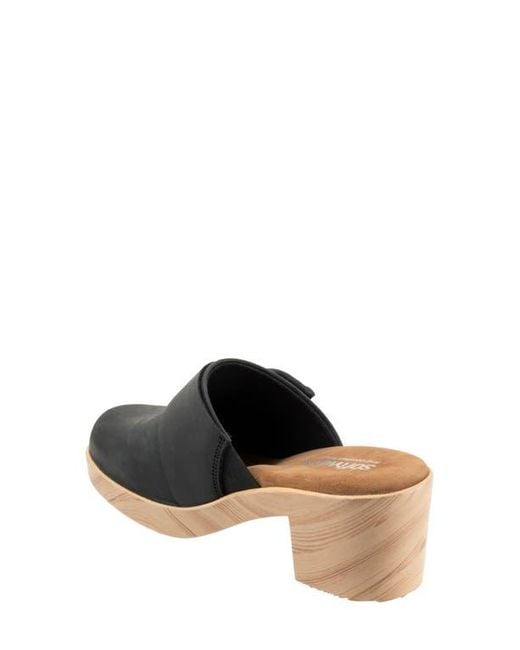Softwalk® Black Ferrara Platform Mule