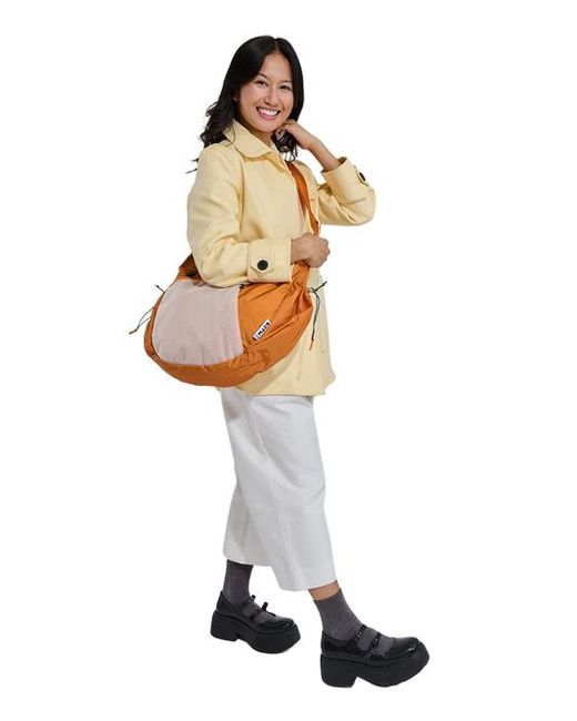 BABOON TO THE MOON White Crescent Crossbody Big 8L