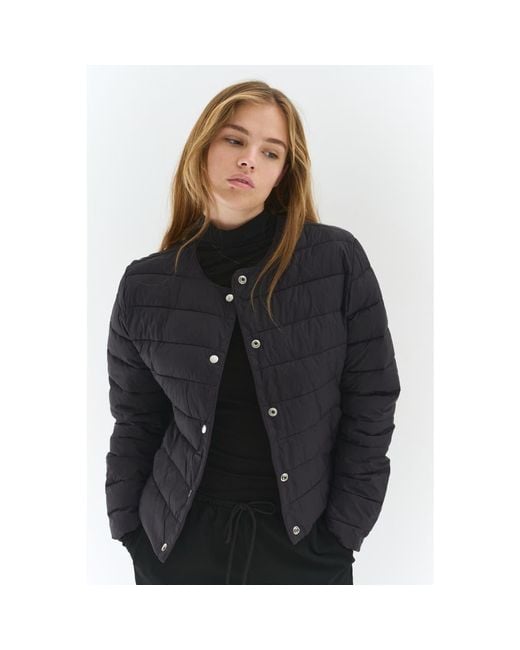 H&M Black Quilted Jacket