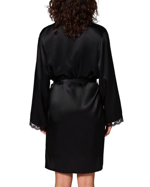 Simone Perele Love Me Lace Trim Silk Blend Robe in Black | Lyst