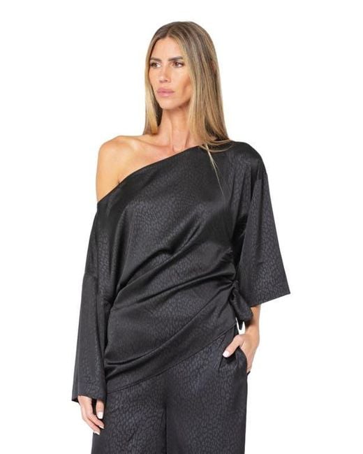 JBQ Black Cataleya Top