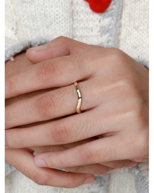 DEVATA Metallic Wave Ring