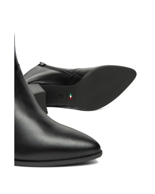 Nero Giardini Black V-Cut Bootie