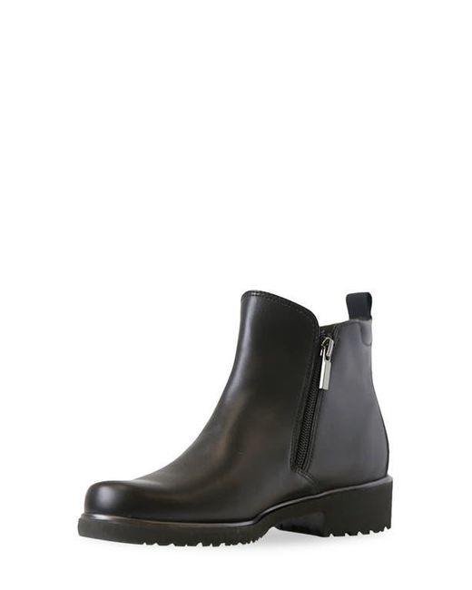 Munro Black Rourke Water Resistant Bootie