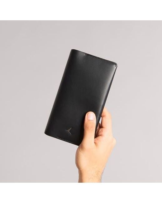 Troubadour Black Everything Wallet