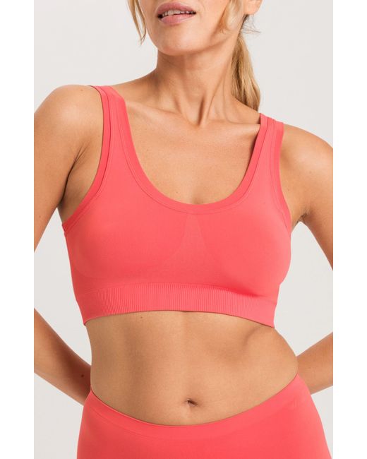 Hanro Red Touch Feeling Padded Sports Bra