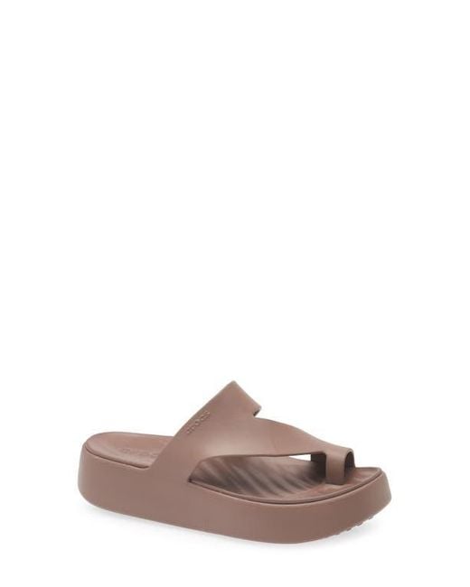 CROCSTM Brown Getaway Toe Loop Platform Sandal