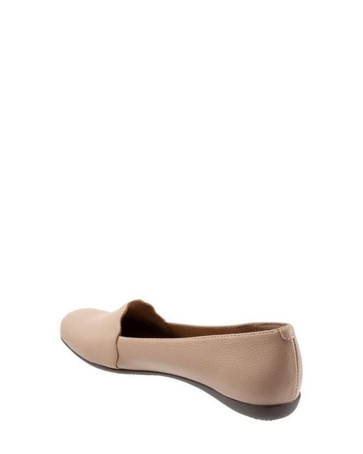 Trotters Natural Sage Flat