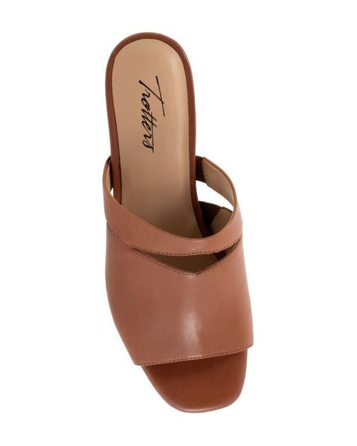 Trotters Brown Ninette Kitten Heel Slide Sandal