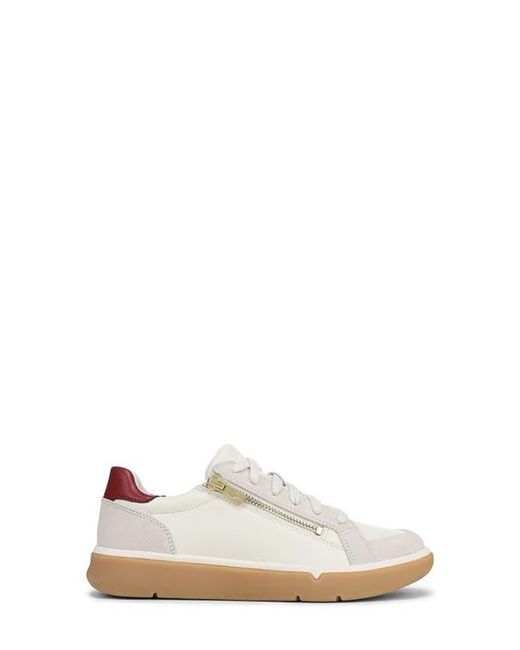 Vionic White City Walk Axis Sneaker