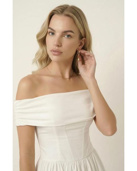 Modenaire Off-Shoulder Ruched Bodice Mini Dress With Flowy Skirt in White |  Lyst