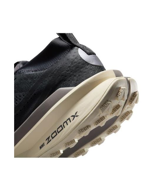 Nike Black Zegama 2 Trail Running Shoe for men