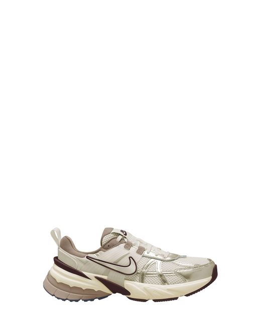 Nike White V2k Run Sneaker