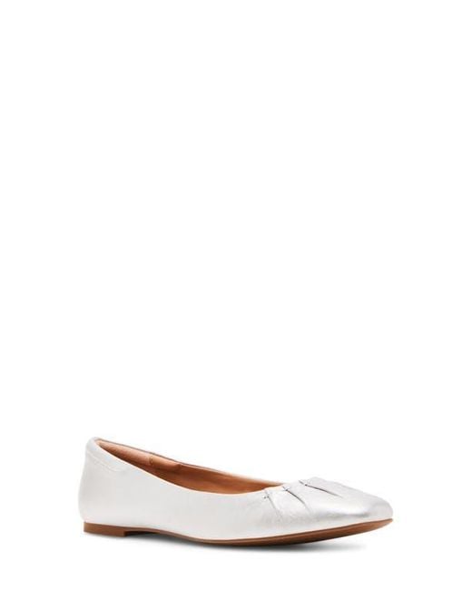 Blondo Jannet Water Resistant Flat in White Lyst