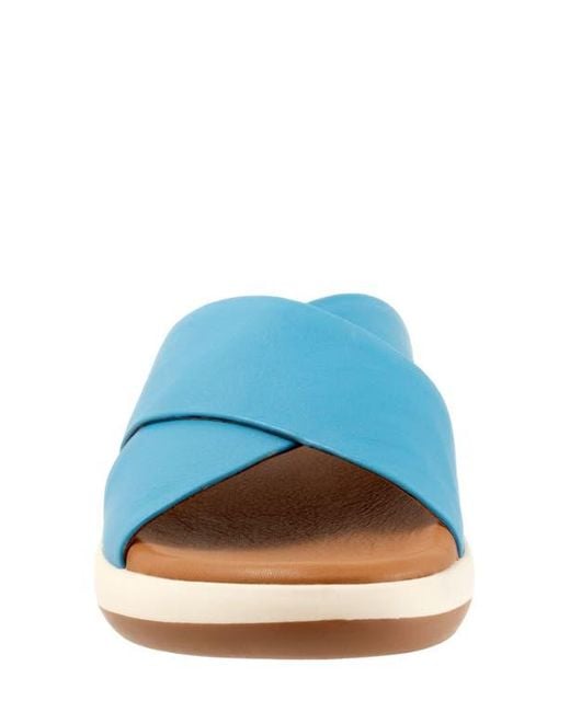 Softwalk® Blue Jesi Slide Sandal