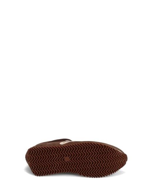 Vaneli Brown Queen Sneaker