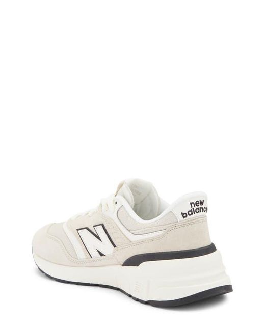 New Balance White Gender Inclusive 997R Sneaker
