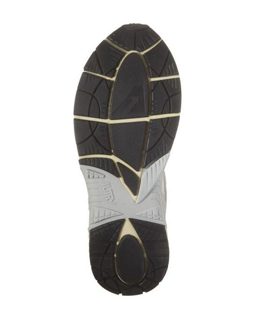 Autry White Hyperway Low Sneaker for men