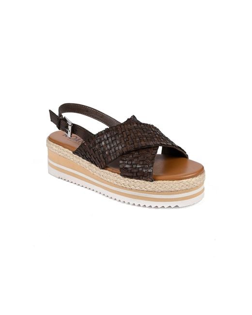 Roan Brown Into Sandal
