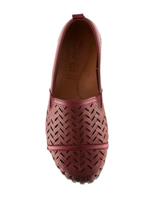 Spring Step Red Kapri Flat