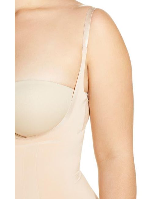 Spanx Natural Spanxsculpt Oncore Open Bust Mid Thigh Bodysuit